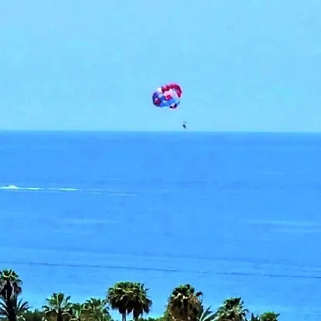 Americas Panoramic Sea Views Apartment *