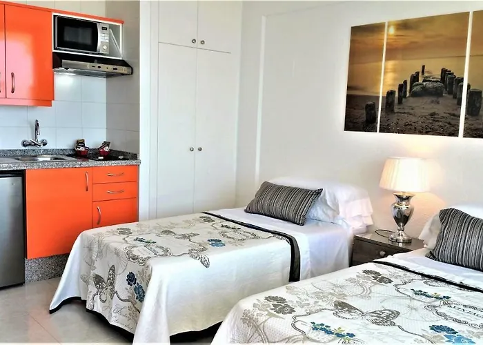 Americas Panoramic Sea Views *